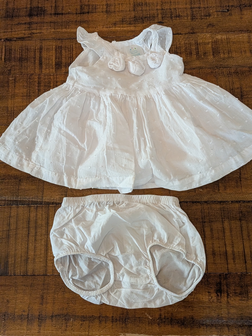 Nursery Rhyme White Dress and Matching Diaper Cover Set, 3M, Excellent Condition
